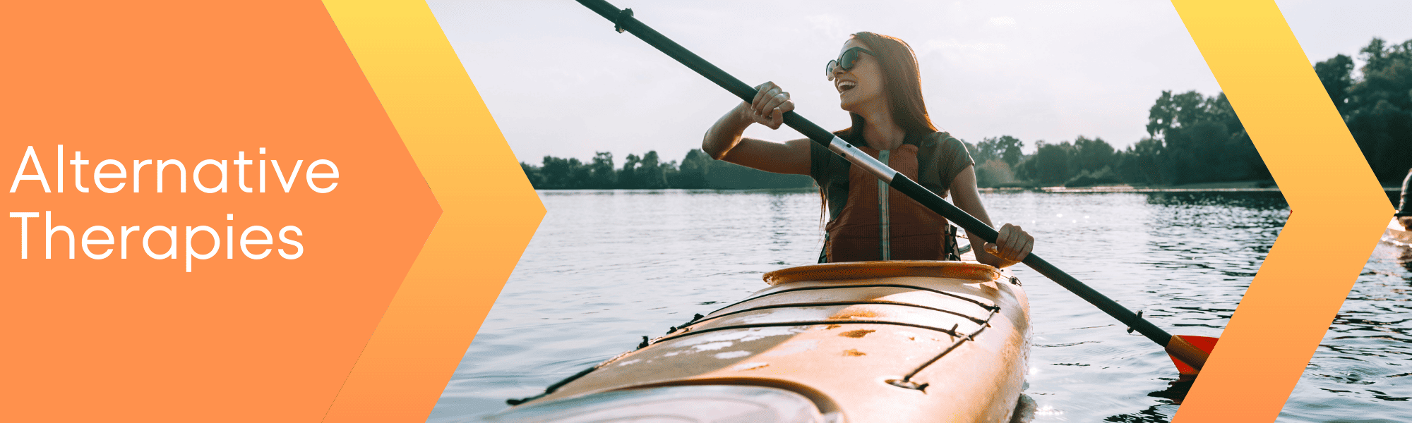 adventure recovery image of a woman kayaking as she uses an adventure based alternative to her addiction recovery process.